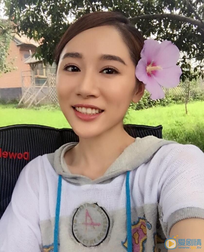 张芯宁自拍照 张芯宁高清写真_张芯宁高清剧照