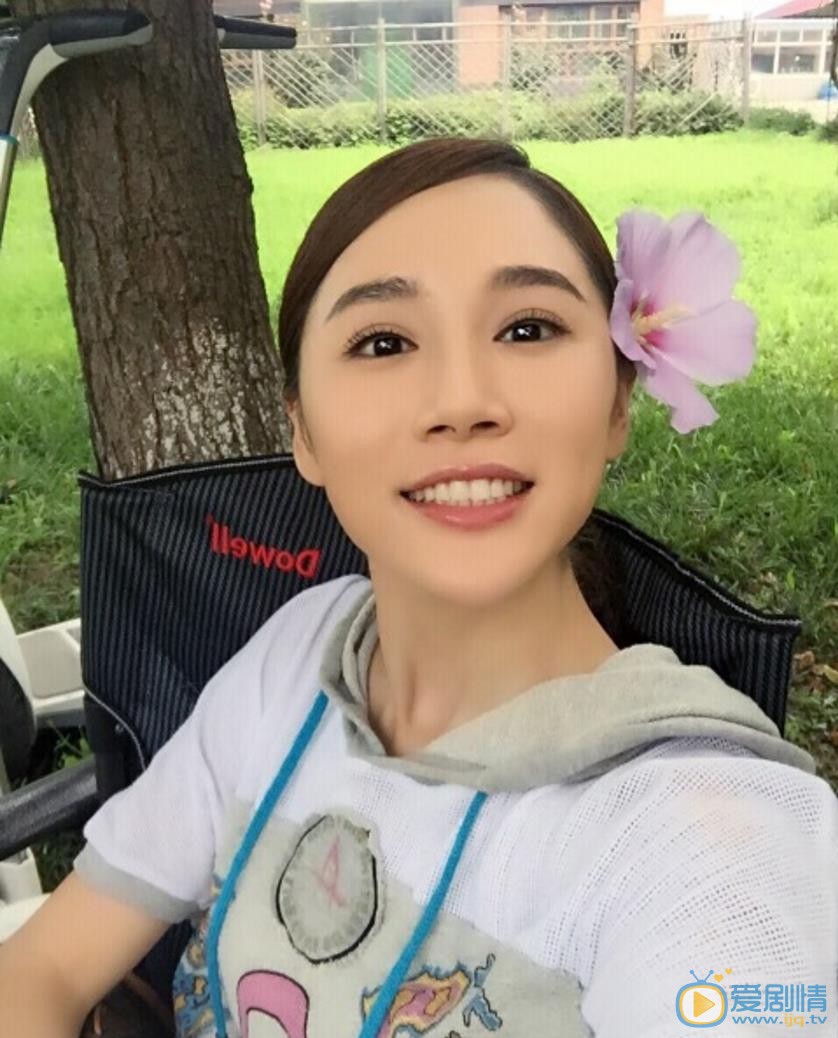 张芯宁自拍照 张芯宁高清写真_张芯宁高清剧照