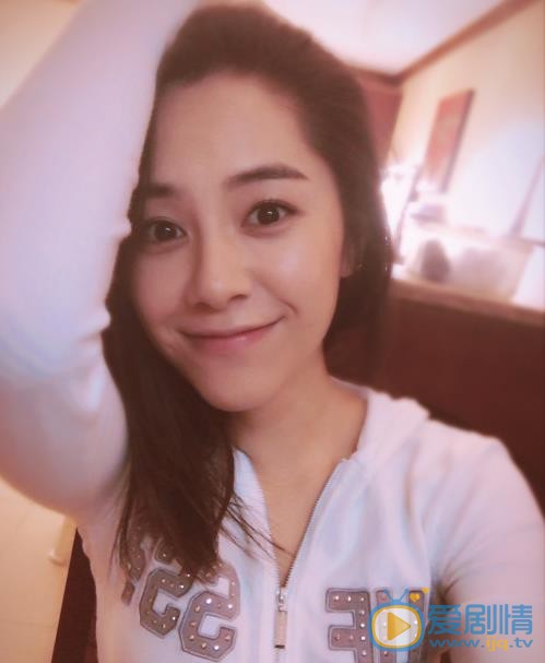 孟丽生活照 孟丽高清写真_孟丽高清剧照
