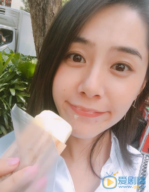 孟丽生活照 孟丽高清写真_孟丽高清剧照