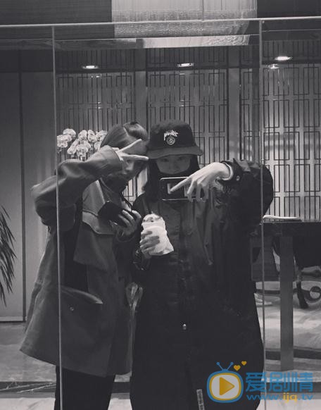 郑英辰生活照 郑英辰高清写真_郑英辰高清剧照