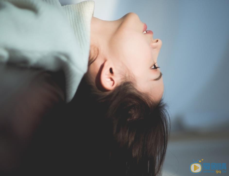 周二珂美艳写真 周二珂高清写真_周二珂高清剧照