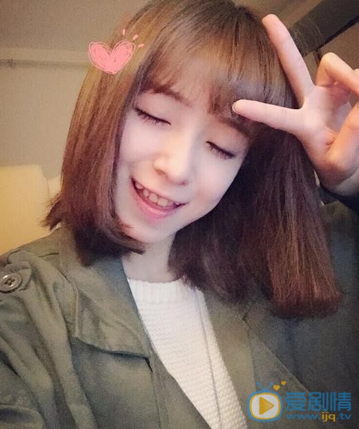 周二珂卖萌照 周二珂高清写真_周二珂高清剧照