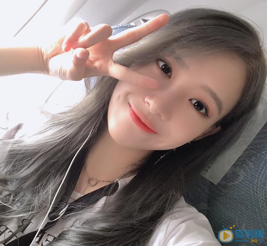 罗智仪自拍照 罗智仪高清写真_罗智仪高清剧照