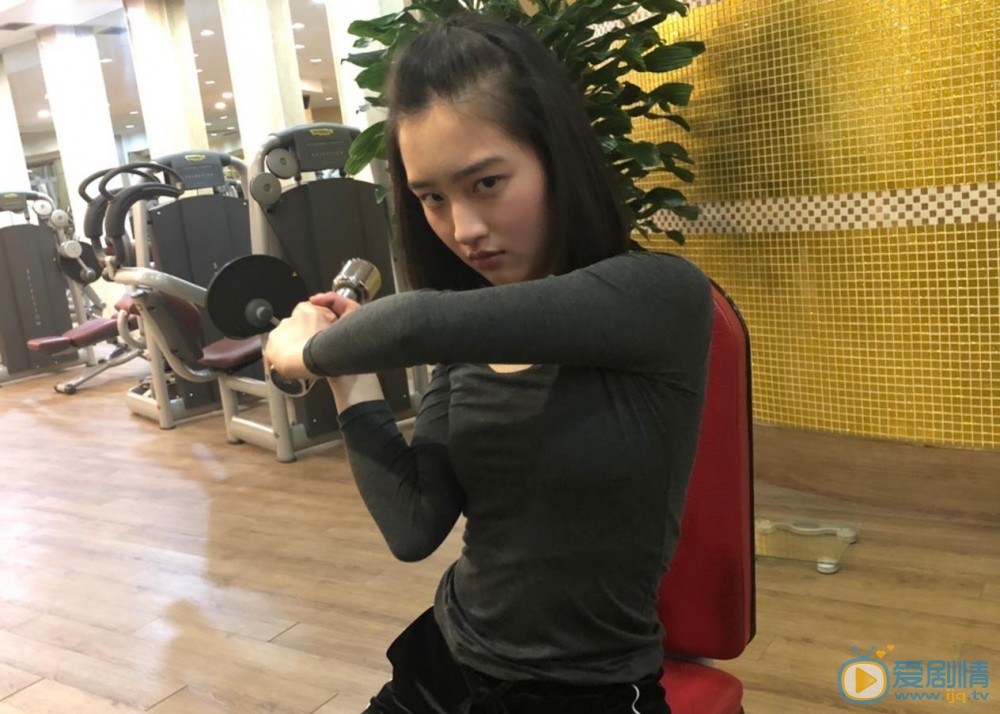 邓恩熙生活照 邓恩熙高清写真_邓恩熙高清剧照