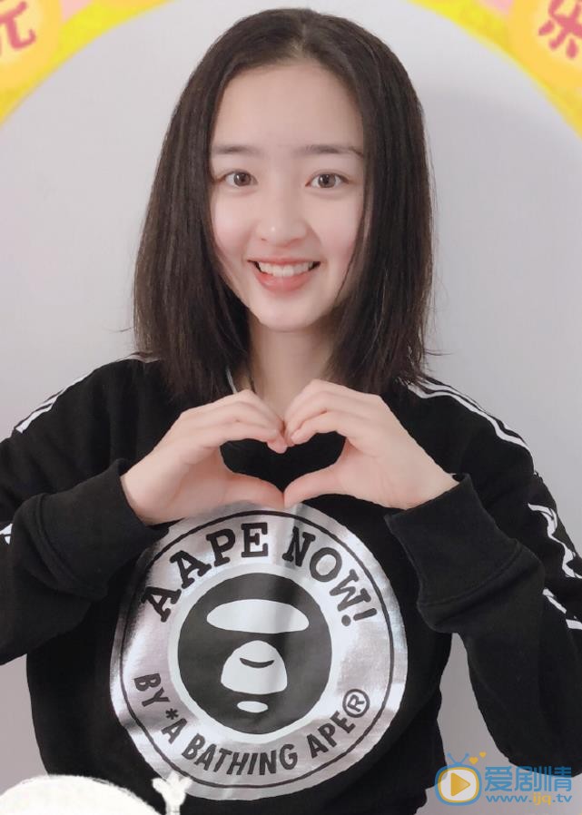 邓恩熙生活照 邓恩熙高清写真_邓恩熙高清剧照