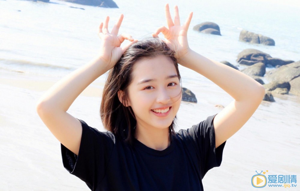 邓恩熙生活照 邓恩熙高清写真_邓恩熙高清剧照