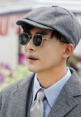 大英雄段英雄剧照 