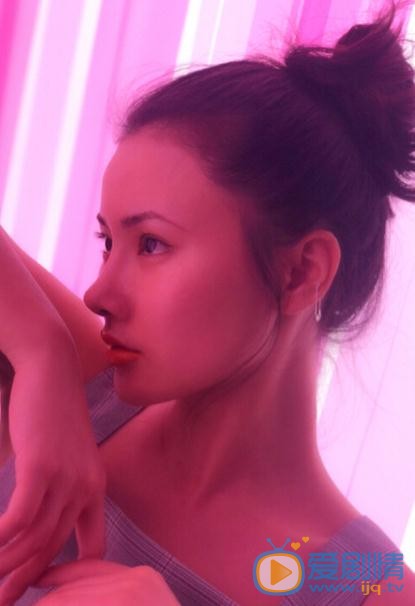 游千惠粉色写真 游千惠高清写真_游千惠高清剧照