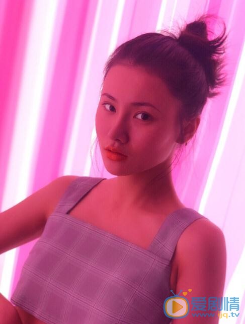 游千惠粉色写真 游千惠高清写真_游千惠高清剧照