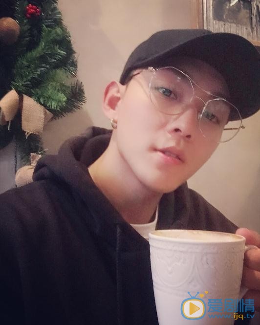 孙书博生活照 孙书博高清写真_孙书博高清剧照