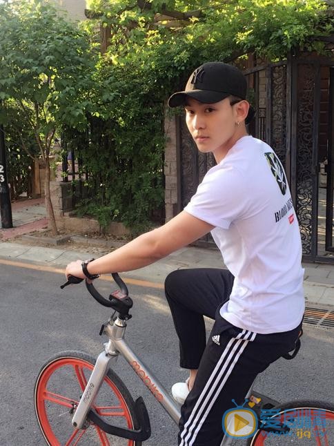 孙书博生活照 孙书博高清写真_孙书博高清剧照