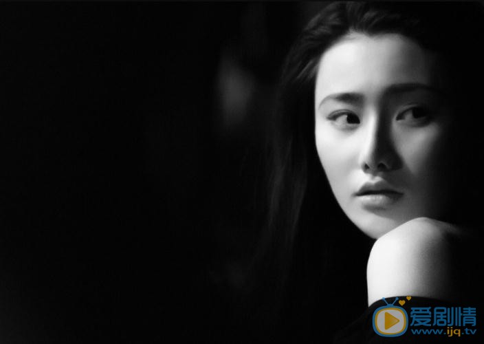 游千惠黑色写真 游千惠高清写真_游千惠高清剧照