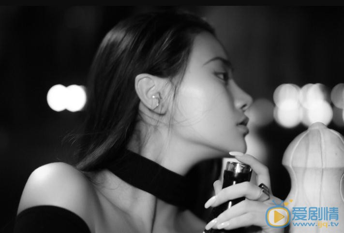 游千惠黑色写真 游千惠高清写真_游千惠高清剧照
