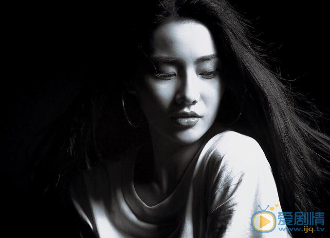 游千惠黑色写真 游千惠高清写真_游千惠高清剧照