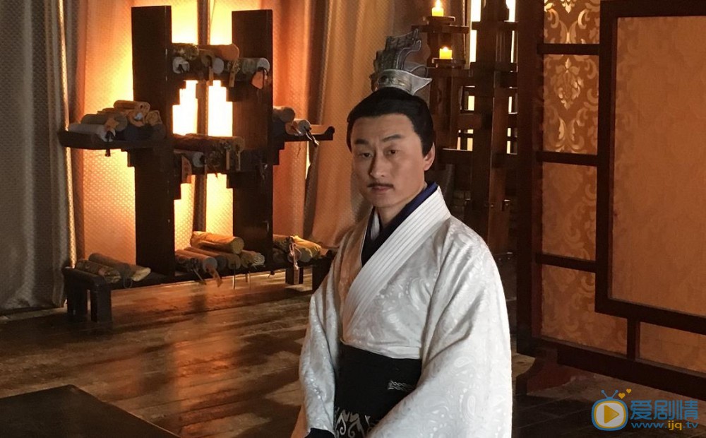 齐丑无艳剧照
