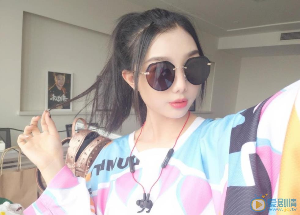 李紫婷生活照 李紫婷高清写真_李紫婷高清剧照