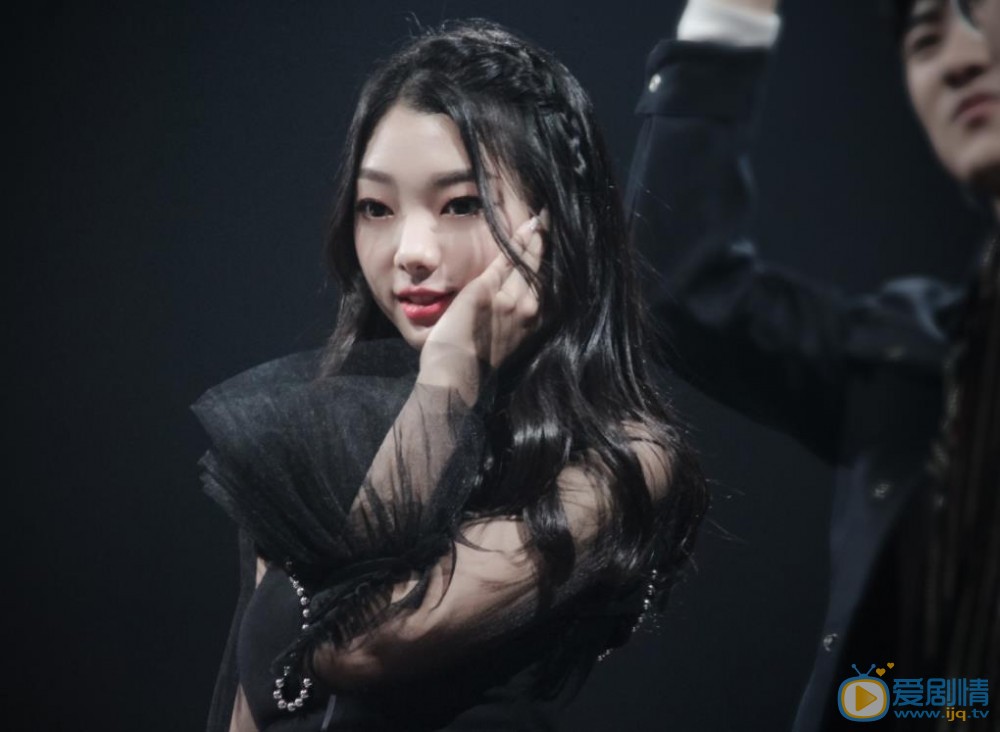 李紫婷舞台照 李紫婷高清写真_李紫婷高清剧照