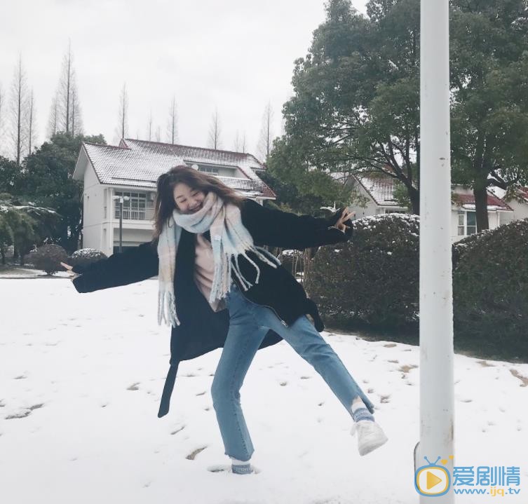 徐梦洁街拍 徐梦洁高清写真_徐梦洁高清剧照