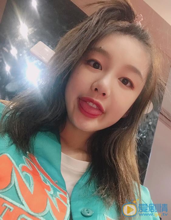 徐梦洁自拍照 徐梦洁高清写真_徐梦洁高清剧照