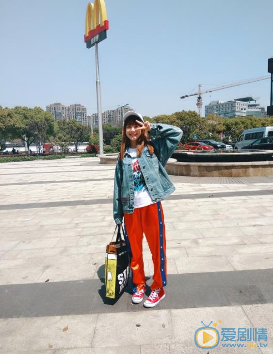 徐梦洁街拍 徐梦洁高清写真_徐梦洁高清剧照