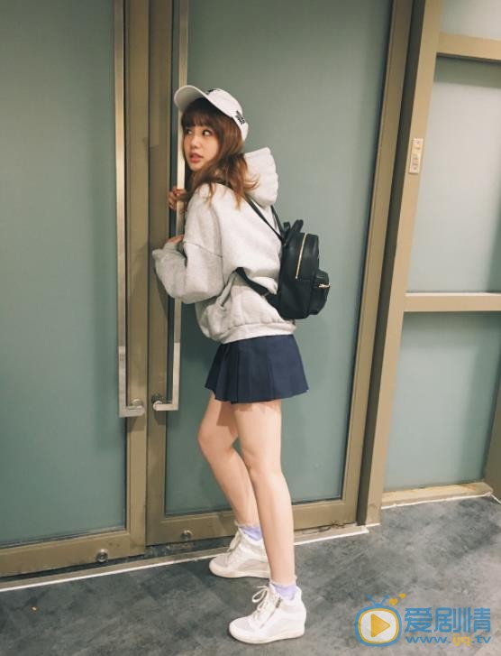徐梦洁街拍 徐梦洁高清写真_徐梦洁高清剧照