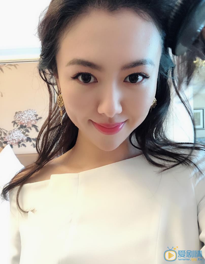 刘梦娜自拍照 刘梦娜高清写真_刘梦娜高清剧照