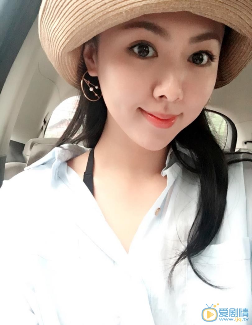 刘梦娜自拍照 刘梦娜高清写真_刘梦娜高清剧照