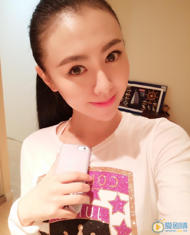 刘梦娜自拍照 刘梦娜高清写真_刘梦娜高清剧照