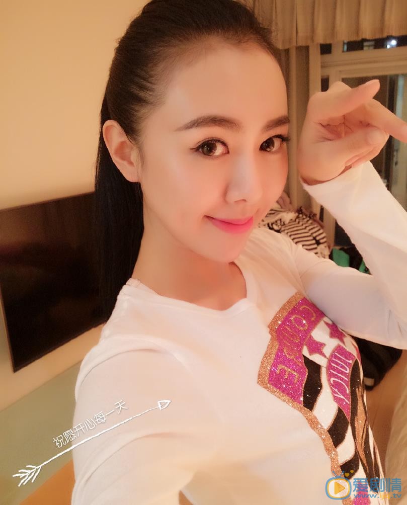 刘梦娜自拍照 刘梦娜高清写真_刘梦娜高清剧照
