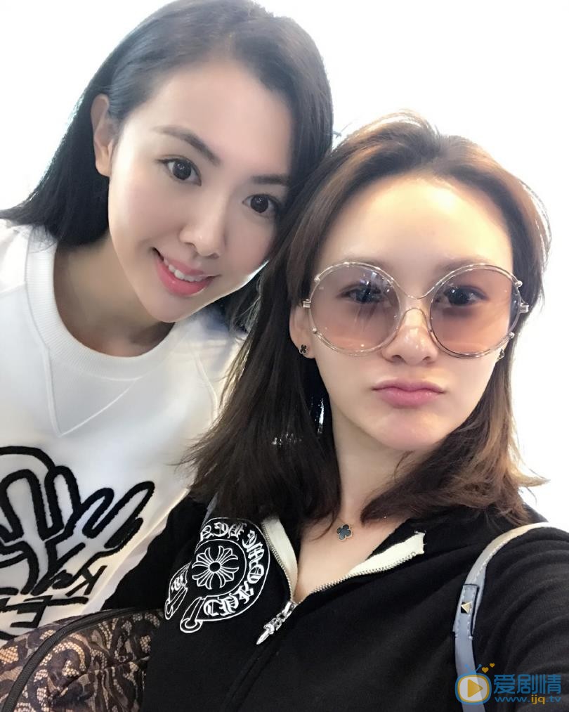 刘梦娜与人合照 刘梦娜高清写真_刘梦娜高清剧照