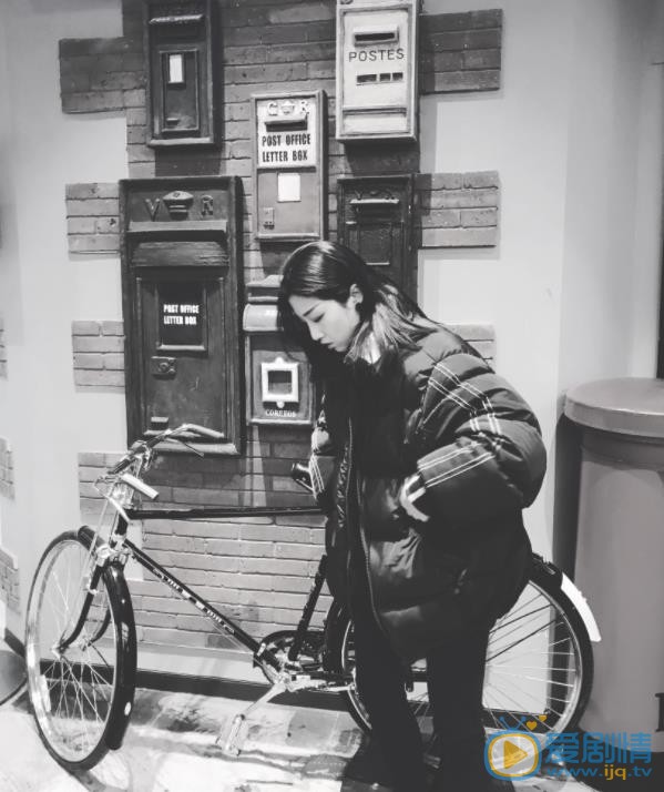 Yamy街拍 Yamy高清写真_Yamy高清剧照