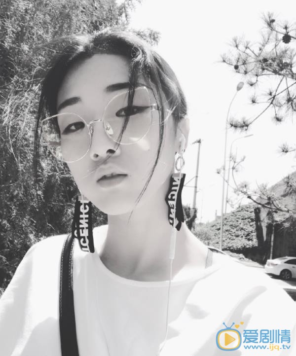 Yamy唯美写真 Yamy高清写真_Yamy高清剧照
