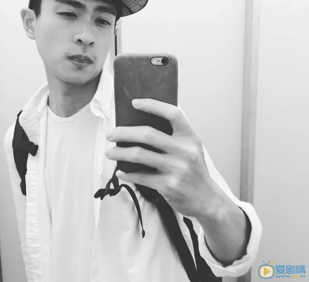 石知田自拍照 石知田高清写真_石知田高清剧照