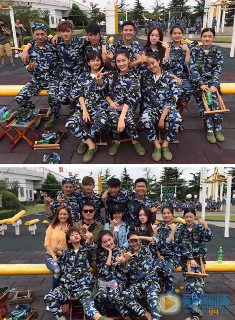 钟伟伦军训合照 钟伟伦高清写真_钟伟伦高清剧照