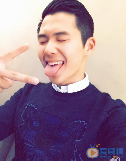 钟伟伦生活照 钟伟伦高清写真_钟伟伦高清剧照