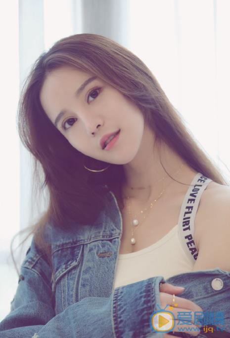 纵昕芸街拍写真 纵昕芸高清写真_纵昕芸高清剧照