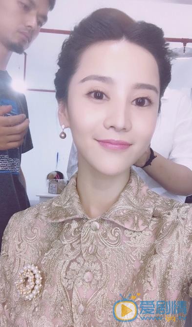 纵昕芸片场照 纵昕芸高清写真_纵昕芸高清剧照