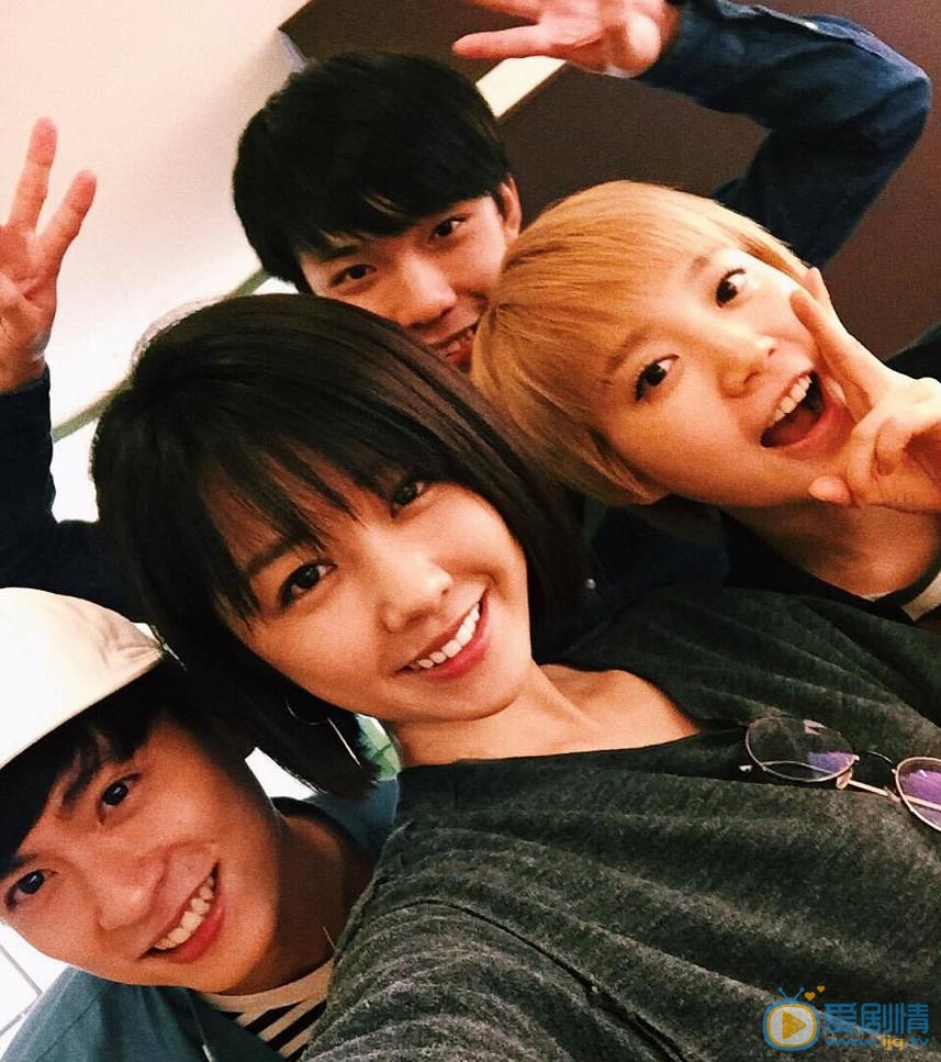 石知田与人合照 石知田高清写真_石知田高清剧照