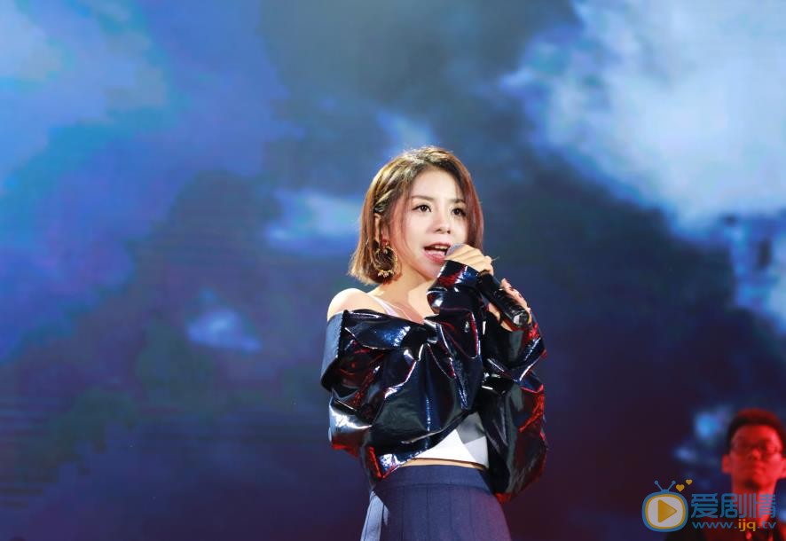 金玟岐演唱会 金玟岐高清写真_金玟岐高清剧照