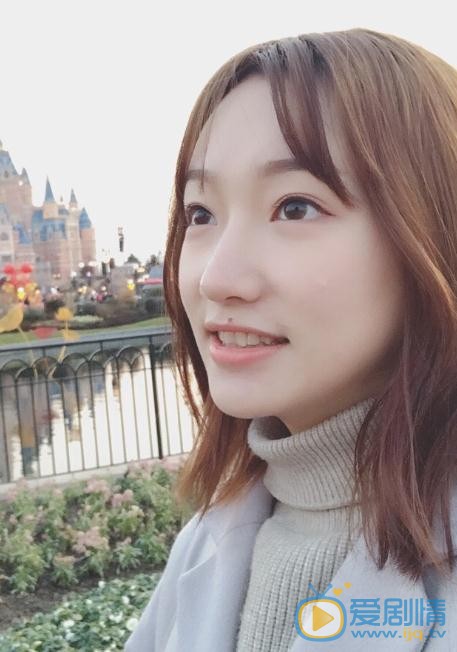 徐言雨生活照 徐言雨高清写真_徐言雨高清剧照