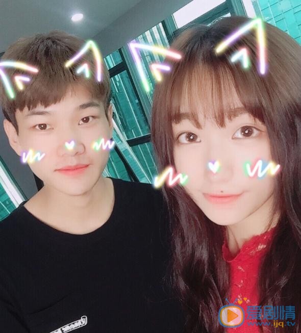 徐言雨与人合照 徐言雨高清写真_徐言雨高清剧照