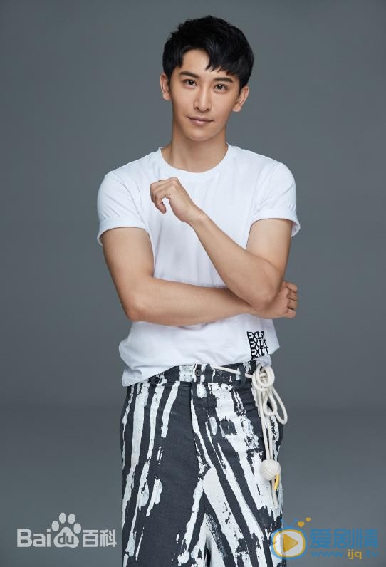 谭佑铭时尚大片 谭佑铭高清写真_谭佑铭高清剧照
