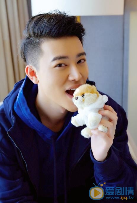 郑棠元生活照 郑棠元高清写真_郑棠元高清剧照