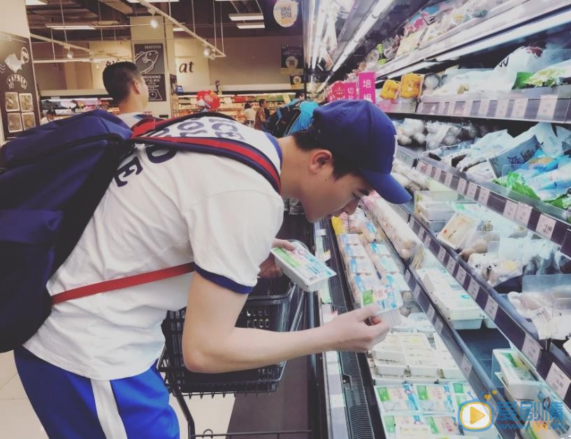 郑棠元生活照 郑棠元高清写真_郑棠元高清剧照