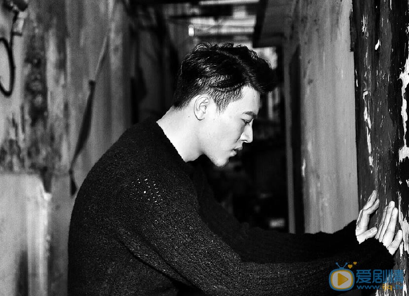 郑棠元时尚街拍 郑棠元高清写真_郑棠元高清剧照