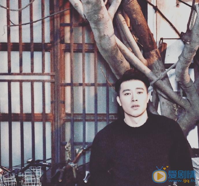 郑棠元时尚街拍 郑棠元高清写真_郑棠元高清剧照