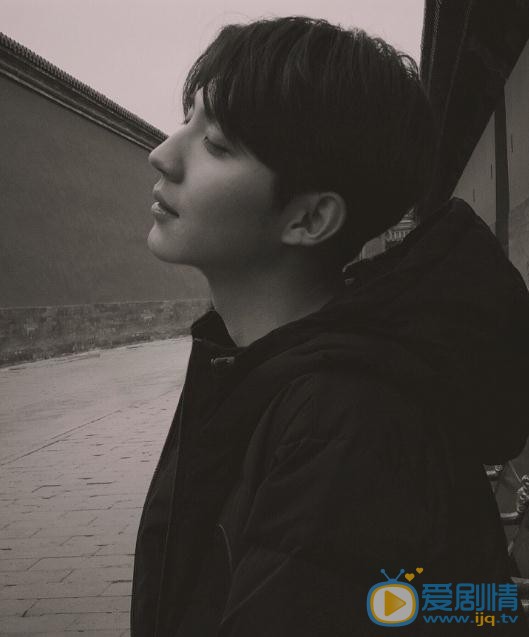 徐鹤尼生活照 徐鹤尼高清写真_徐鹤尼高清剧照