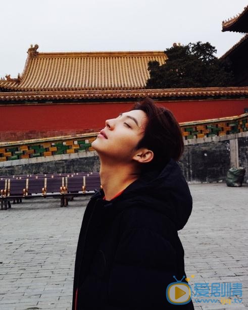 徐鹤尼生活照 徐鹤尼高清写真_徐鹤尼高清剧照