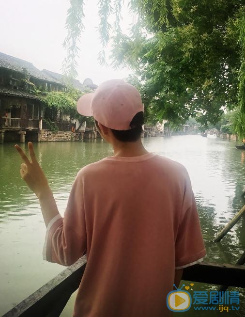 徐鹤尼生活照 徐鹤尼高清写真_徐鹤尼高清剧照